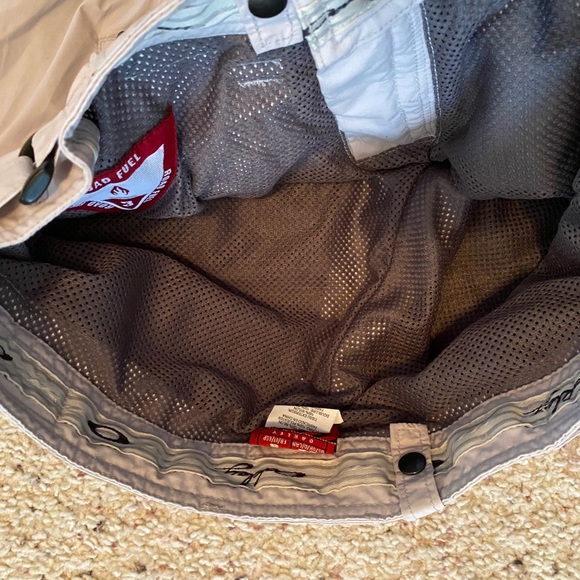 Oakley women’s snowboarding pants xs great deal! - Picture 12 of 14